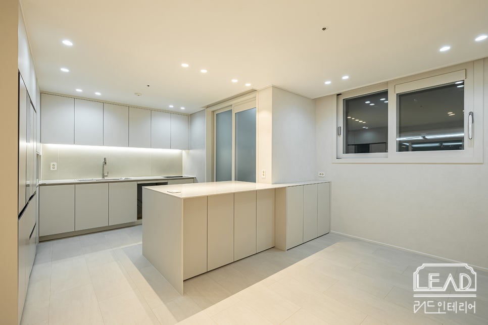 /user/l/leadinterior/editor/2510/62f2fbf230bf7056c3a56a85bd633f39_1760562493_4594.jpg 이미지크게보기