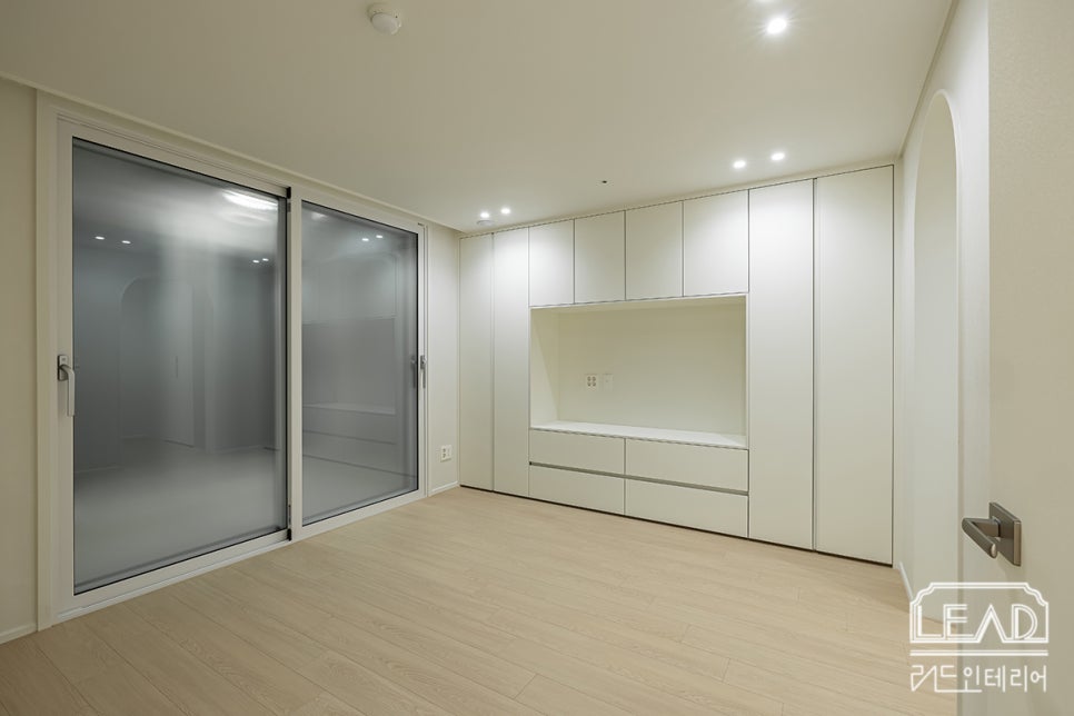 /user/l/leadinterior/editor/2510/eb6223da2bc5e7f5cc322a4385dfd36e_1760222020_5021.jpg 이미지크게보기