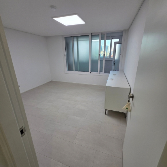 e7ecefad1d0bb3c9b56619fd97b8cca1_1765269128_5896.jpg e7ecefad1d0bb3c9b56619fd97b8cca1_1765269128_5896.jpg