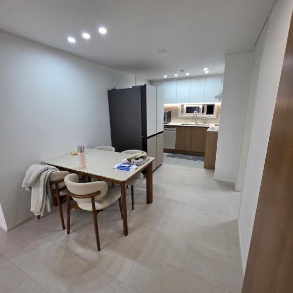 e7ecefad1d0bb3c9b56619fd97b8cca1_1765269145_1372.jpg e7ecefad1d0bb3c9b56619fd97b8cca1_1765269145_1372.jpg