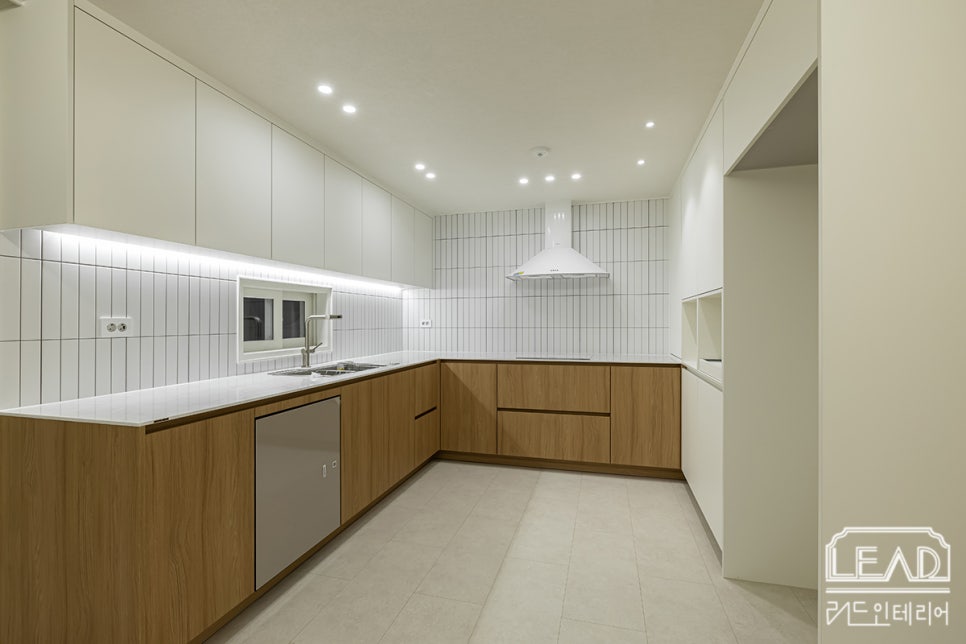 /user/l/leadinterior/editor/2604/2ee966a01fd46e0ce0279fea6ad585b9_1776179354_6432.jpg 이미지크게보기