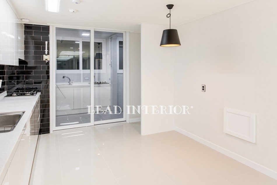 http://leadinterior.itpage.kr/user/l/leadinterior/editor_import/1704/20170426181306_JVGrFxCq.jpg 이미지크게보기